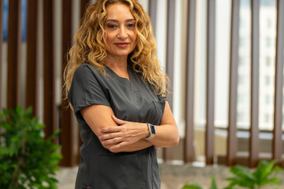 Eksik dişler 5-10 yıl daha yaşlı gösteriyor!