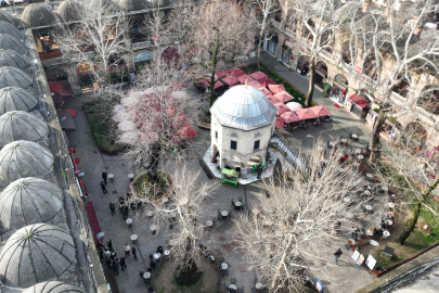 Tarihi hanlar boşaltılıyor