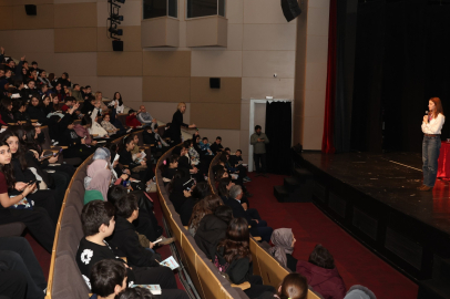 Nilüfer Belediyesi'nin Konuğu Dikkat Çekti!