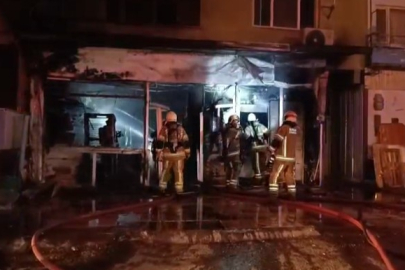 Sabah saatlerinde yangın çıkan dükkan kullanılamaz hale geldi