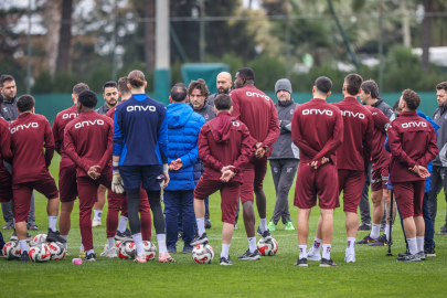 Evinde yenilmeyen Trabzonspor, namağlup Fenerbahçe’yi ağırlıyor