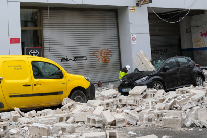 Fırtına nedeniyle 3 kişi hayatını kaybetti