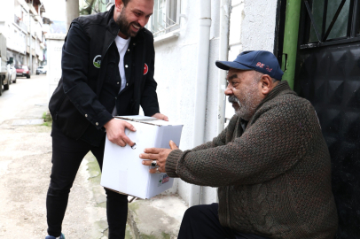 Osmangazi’de ihtiyaç sahiplerine erzak desteği