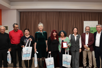 BUYAZ Öykü Onur Ödülü Pelin Yılmaz’a verildi