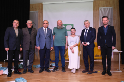 Osmangazi Belediyesi “Hangisi Gerçek” oyununu sanatseverlerle buluşturdu