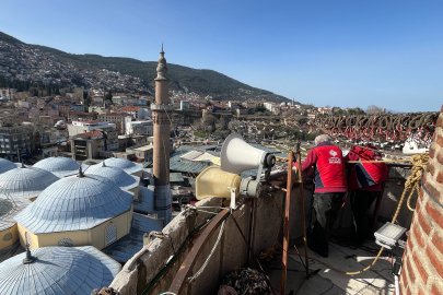 Bursa Ulu Cami'ye Ramazan mahyası: 'Kul hakkından sakın'