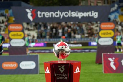 Beşiktaş - Galatasaray derbisinin tarihi açıklandı