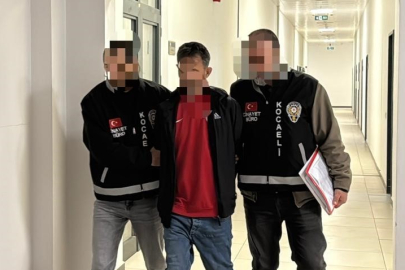 Eşini 8 bıçak darbesiyle öldürüp kardeşini aramış