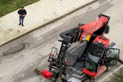 Eşinin Gönlünü Almak İçin Sıra dışı Yöntem!