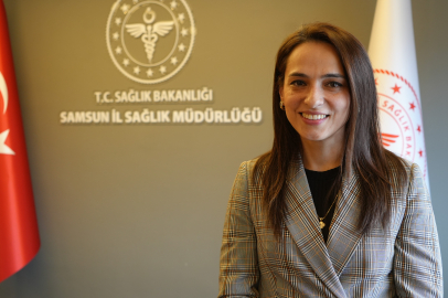 "İftar ile sahur arasında mutlaka yaklaşık 10–12 bardak su tüketilmeli"