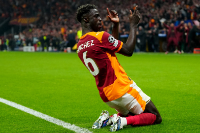 UEFA Şampiyonlar Ligi: Galatasaray: 5 - Juventus: 2