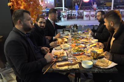 Adanalılar Kebapçılara Akın Etti!