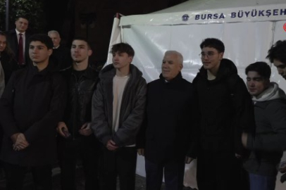 Ulu Cami'de Ramazan'a tatlı başlangıç