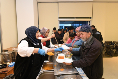 Osmangazi Belediyesi'nden kardeşlik sofrası