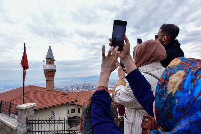 Bursa Tasavvufun İzinde!