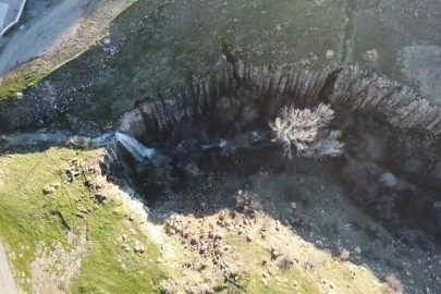 Keşfedilmeyi Bekleyen Şelale!