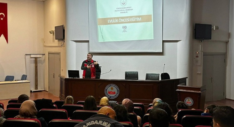 "38 bin kişi aile eğitimi aldı"