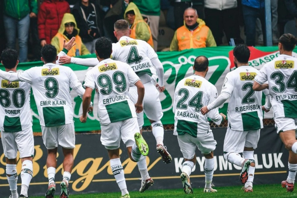 Bursaspor yeniden zirveye çıktı