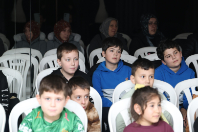 ‘Toprak Ana’ oyunu çocuklara çevre bilincini aşıladı