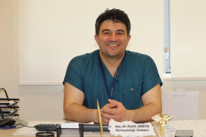 Anne karnında hayat kurtaran müdahale!