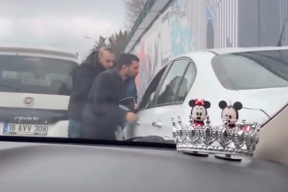 Araçtan indi, ehliyeti gitti...Yol verme tartışmasına 180 bin lira ceza