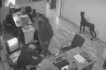 Bursa’da arkadaşına şaka yapmak isterken elini yaktı