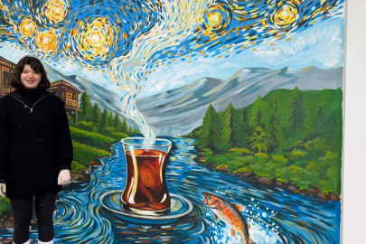 Boş Duvarlara Resimler Yaparak Duygu Katıyor!