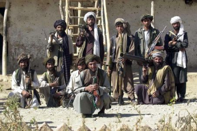 400'den fazla Taliban gücünün öldürüldüğü iddia edildi