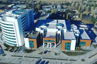 O Hastanede 1 Ayda 40 Bin Hastaya Bakılıyor!