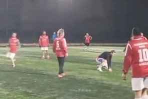 Halı sahada kalp krizi geçiren eski futbolcunun o anları ortaya çıktı