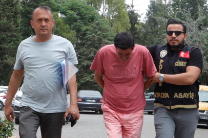 Parkta 36 bıçak darbesiyle oğlunu öldüren babaya müebbet