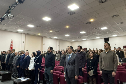 Gemlik'te Dikkat Çeken Panel!