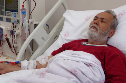 Gürpınar’da kronik böbrek hastalarına yerinde tedavi imkanı