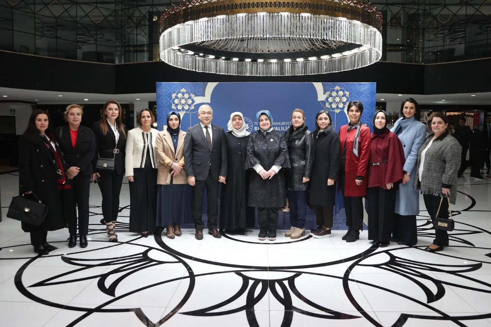 Bursa'da koruyucu aileler iftar sofrasında buluştu