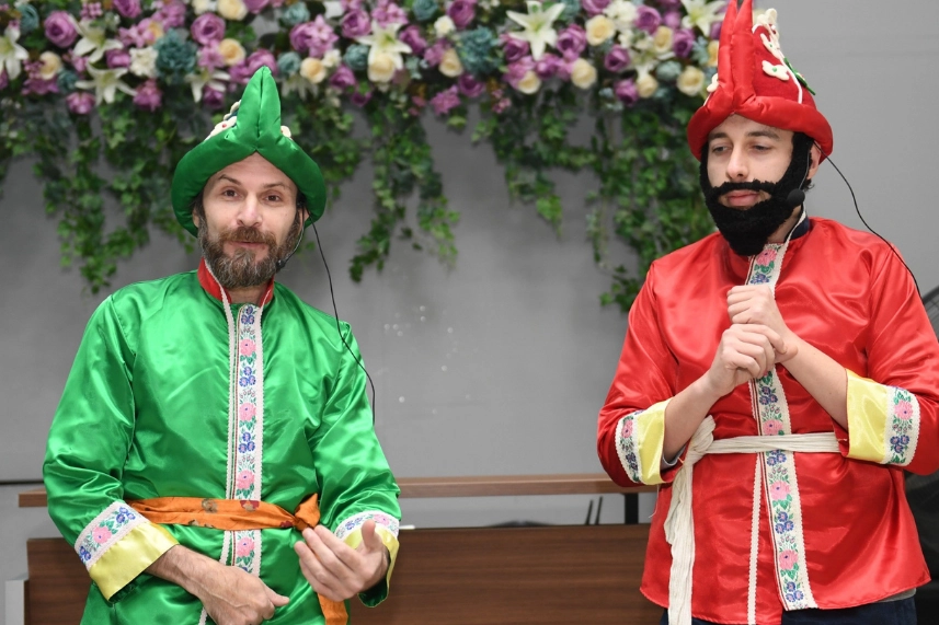 Ovaakça karagöz ve sihirbazlık gösterisiyle şenlendi