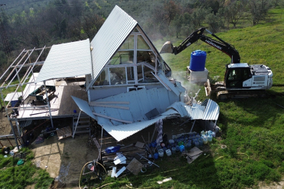 Tiny house'lar bir bir yıkılıyor
