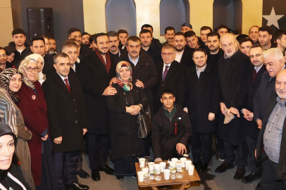 Bakan Tekin ise AK Parti döneminde önemli reformların hayata geçirildiğinin altını çizdi