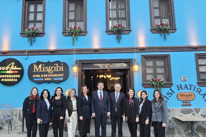 Bursa'da Kadının Güçlenmesi Platformu'nun 10. Yılı Kutlandı