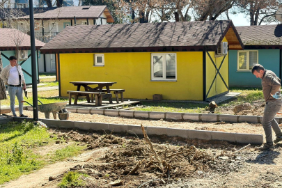 Gemlik’te yol ve yürüyüş alanlarında yenileme çalışması