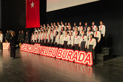 Mehmet Akif Ersoy, İstiklal Marşı'nın kabulünün 105'inci yılında anıldı