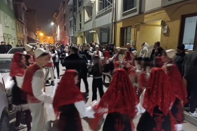 Rumeli geleneği Bursa'da sahura renk kattı