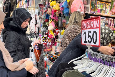Kapalı Çarşı'da Bayram Öncesi Yoğunluk