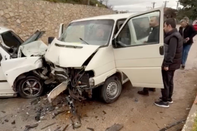 Bayram arifesinde feci kaza: 7 yaralı