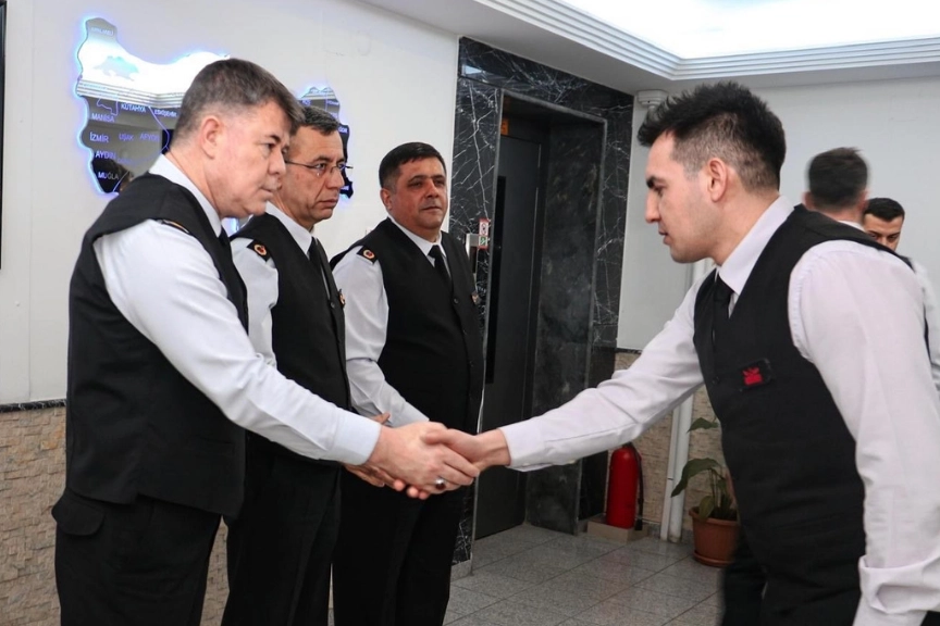 Bursa İl Jandarma Komutanı Tataroğlu personelle bayramlaştı