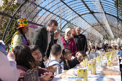 Gürsulu minikler tekne orucuyla iftar açtı