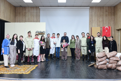 Kestel’de Çanakkale Ruhu Sahneye Taşındı