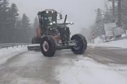Uludağ’da bayramda kar sürprizi