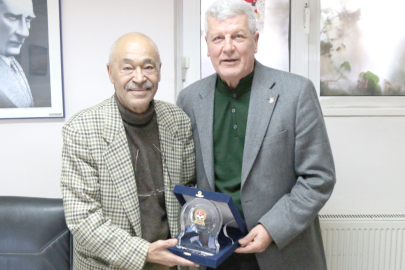 A Milli Takım'ın eski antrenörlerinden Çetin Güler hayatını kaybetti