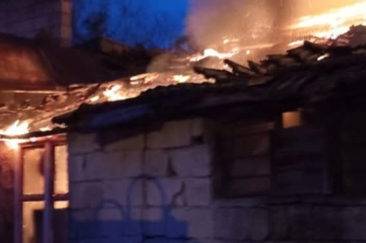 Metruk Bina Alevlere Teslim Oldu