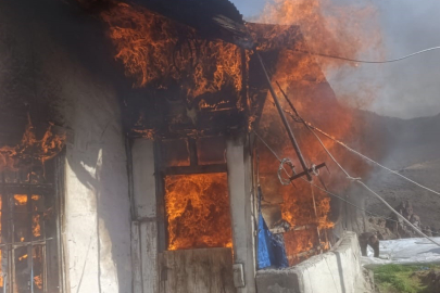 Köy Evi Alevlere Teslim Oldu